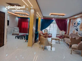  1 شقه تحفه للبيع فيصل الهرم الريسي شارع ميدان الساعه