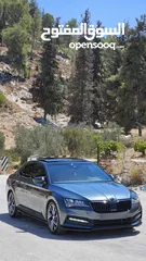  8 سوبيرب سبورت لاين بلاك اديشن