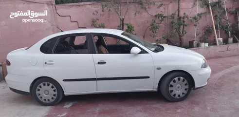  3 Seat cordoba 2008