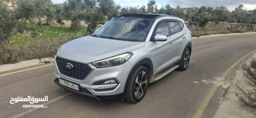  24 جيب هواندي توسان موديل 2016-ماتور 2000ديزل فل فل اضافات مع فتحة سقف بنوراما الجيب فحص شركة ونخب