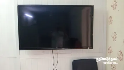  4 50 Inch led with smart box