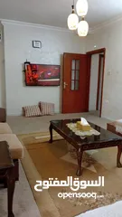 8 شقه ممتازة  للبيع ---اربد -مجمع الشيخ خليل