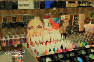  8 محل اكسسوارات وكوزمتكس للبيع بسعر مغري جداااا .. جدااااا بشفا بدران بداعي السفر