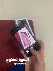  13 اقوى جهاز للالعاب في اماره ابوظبي ايفون xs بسعر 800 درهم التلفون وكاله مو مبدل له ولا قطعه للجادين