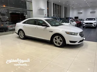  1 Ford Taurus 2018 (White)