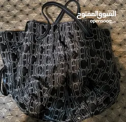  3 شنطه نسائيه مشاركه كارولينا هيريرا
