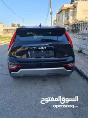  4 كيا نيرو 2022
