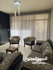  2 تفصيل وتركيب ستائر لنن تركية بموديلات جديدة  وجميع انواع الستائر (زيبرا رول عامودي و معدنية)