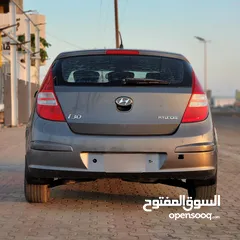  2 هيونداي I30 نظيفة موديل 2008