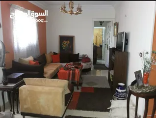  5 شقة  للبيع بزهراء المعادى  الشطر السادس بشارع زهراء المعادى الرئيسي