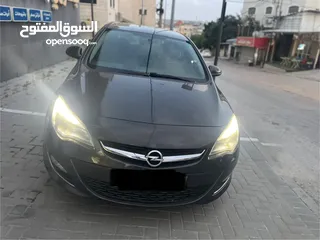  4 اوبل استرا 2013 جير عادي دهان الشركة