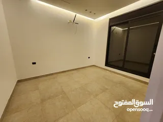  4 شقة للبيع في عبدون  REF : 14330