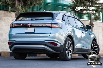  8 Volkswagen ID.4 X Pure 2021   السيارة بحالة ممتازة جدا و قطعت مسافة 56,000 كيلو متر