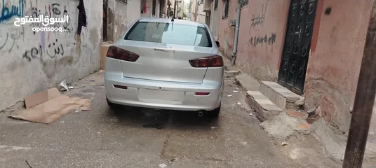  4 مستوبيشي لانسر EX