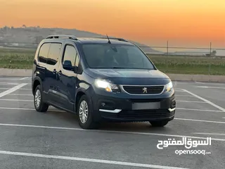 1 بيجو رفتر /2019 ماتور 1600 جير عادي 6+1 ركاب