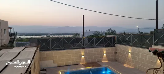  2 منزل مع مسبح وكراج للبيع