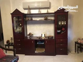  3 خزائن خشبيه (بوفيه)