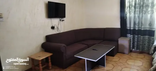  9 شقق و غرف مفروشة