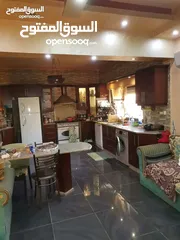  6 منزل مستقل للبيع مساحة 442 مكون من طابقين  الطابق الاول مستقل وشقتين الطابق الثاني كل شقه مستقله