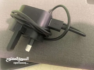  2 تاب اوتيتو مستعمل بحالة ممتازة.