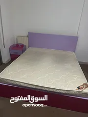  4 غرفة نوم اطفال  تخت 190 سم * 170 سم خزانة كبيرة 240 سم + تسريحة + كومود