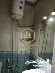  8 شقة / للايجار / دوبلكس / مع حديقة / الجاردنز