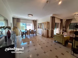  2 شقة طابق اول للبيع في الدوار الرابع بمساحة بناء 180م