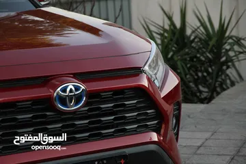  3 تويوتا وارد المركزية RAV4 XLE