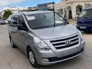  4 باصات 10 مقاعد للايجار مع السائق. باصات حديثه   لجميع انحاء المملكة عجلون والسلط وجرش البتراء