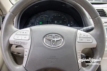  13 Toyota camry 2007 with sunroof تويوتا كامري فل مع فتحة سقف بحالة الوكالة