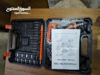  4 اترابينو كهربائي مع 2 بطاريه 12v وشحن سريع