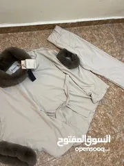  17 ملابس للبيع