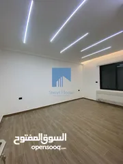  7 شقة أرضية فاخرة للبيع في الدوار السابع  - بالقرب من كوزمو 285م مع ترسات 150م تشطيب سوبر ديلوكس