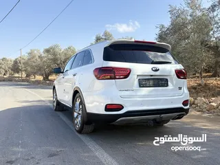  5 كيا سورينتو 2017 فل الفل 4/4 لون ابيض لؤلؤ داخيله لون عسلي