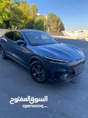  8 فورد موستنج كهرباء 2022