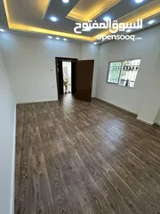  17 باركيه bvc فرنسي  وبلجيكي عالي الجوده افضل المواصفات واحدث الموديلات والالوان بأفضل الاسعار في الممل
