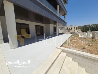  9 شقة طابقية مع حديقة للبيع في طريق المطار بمساحة بناء 400م