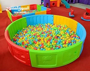  4 طابات بلاستك فاخرة لبرك الطابات لمناطق الالعاب والحضانات متوفر خدمة التوصيل لجميع المحافظات