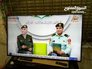  3 : الشاشه والريموت الاصلي والقاعده الارضيه والرس