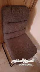 1 chair very good condition