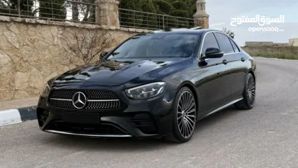  4 مرسيدس بنز الملوكية AMG