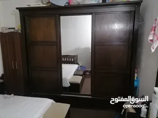  5 غرفة نوم تفصيل  مع الفرشه تفصيل ضغط 30سم  مع طقم كنب تفصيل  للبيع الحاله تبعتهم ممتازه  الشره يتواصل