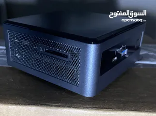  2 Intel NUC10I7 6Core i7-10710U, generation 10 32GB RAM, 500gb m2 SSD, Win 11 Pro