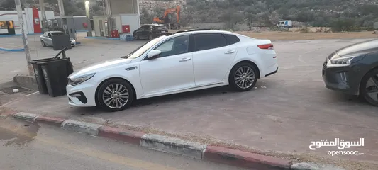  1 كيا اوبتيما