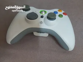  2 يد تحكم Xbox 360 لاسلكية أصلية (لون ابيض)