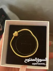  21 سناسيل و اساور باندورا الاصليه مختومه