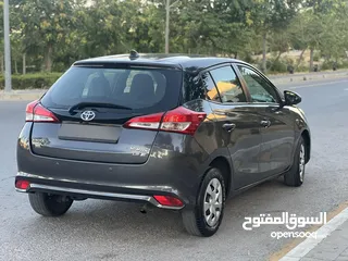  4 تويوتا يارس 2018 فحص 7 جيد وفل اوتوماتيك بحالة الوكالة