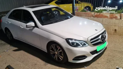  4 مرسيديس e2000