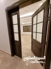  2 بالاقساط في حجارة النوابلسيه 220متر بتشطيب فندقي