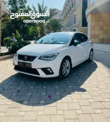  10 اذا مش حبة مميزة ما تركبها.  SEAT Ibiza FR 2022 بحالة الوكالة دهان شركة مميزة بكل تفاصيلها حبة مخازن